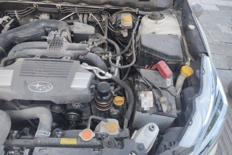 Used Subaru Outback 2015 2.5i Luxury Navigation Edition Engine Bay Left