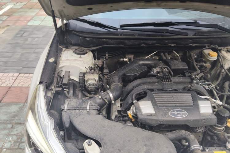 Used Subaru Outback 2015 2.5i Sport Navigation Edition Engine Bay Right