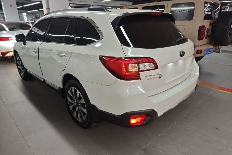 Used Subaru Outback 2015 2.5i Sport Navigation Edition Exterior 2