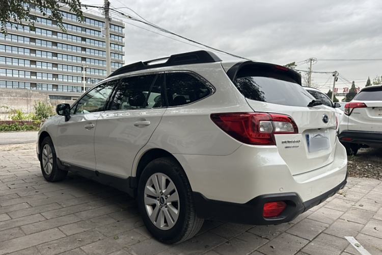 Used Subaru Outback 2015 2.5i Luxury Navigation Edition Exterior 3