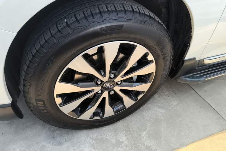 Used Subaru Outback 2015 2.5i Sport Navigation Edition Exterior 4