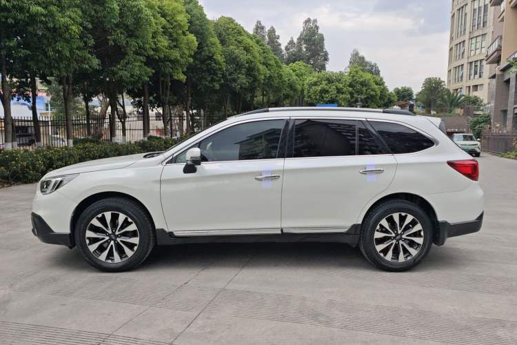 Used Subaru Outback 2015 2.5i Sport Navigation Edition Exterior 5
