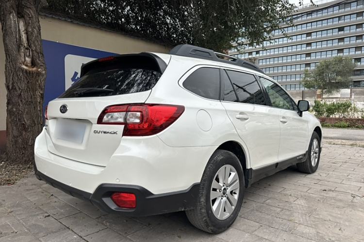 Used Subaru Outback 2015 2.5i Luxury Navigation Edition Exterior 5