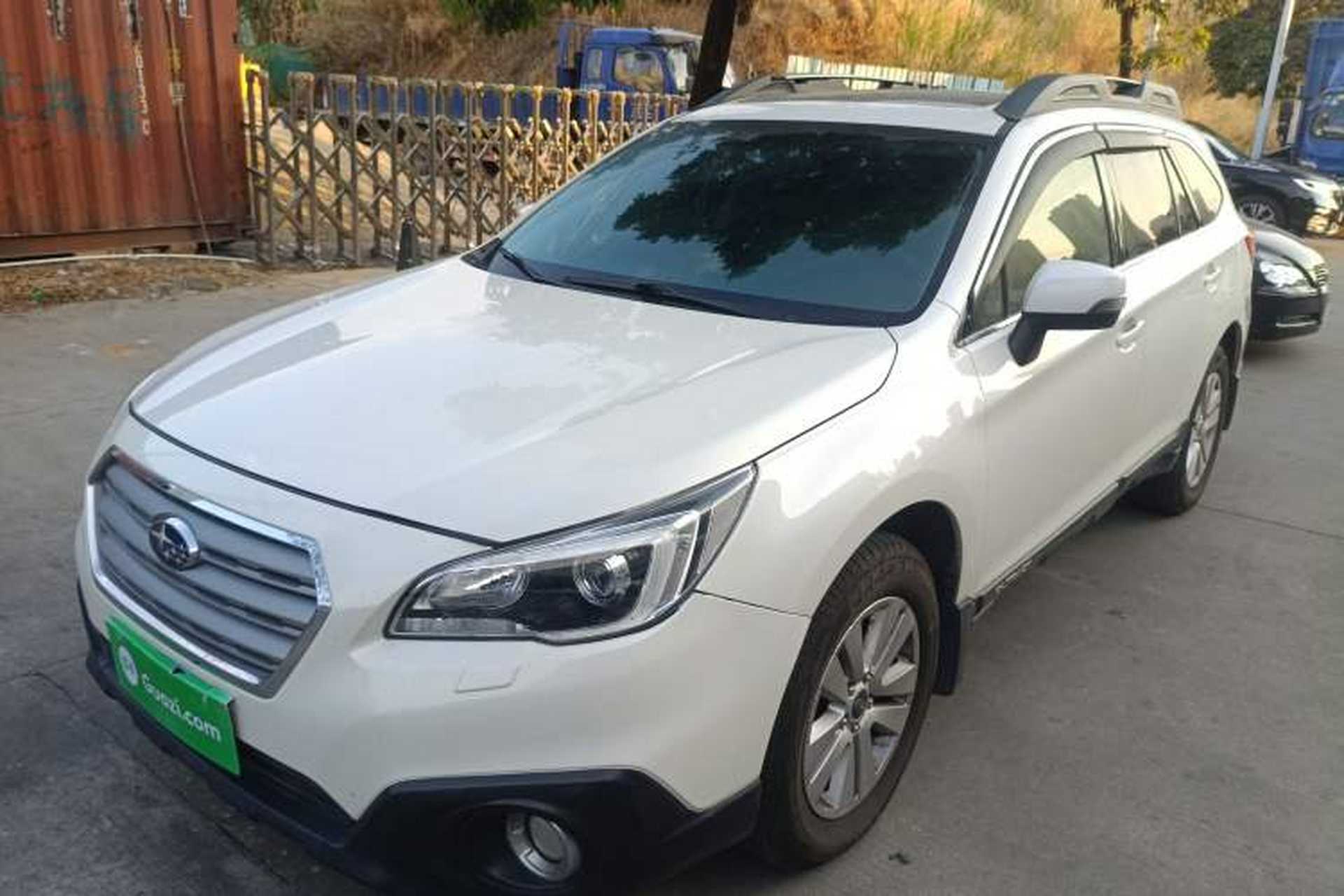 Used Subaru Outback 2015 2.5i Luxury Navigation Edition Front Left 45 Deg