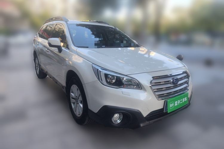 Used Subaru Outback 2015 2.5i Luxury Navigation Edition Front Right 45 Deg