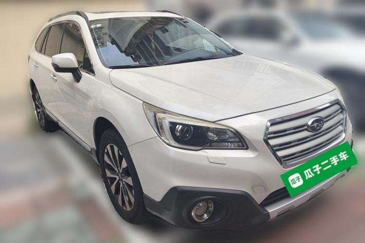 Used Subaru Outback 2015 2.5i Sport Navigation Edition Front Right 45 Deg