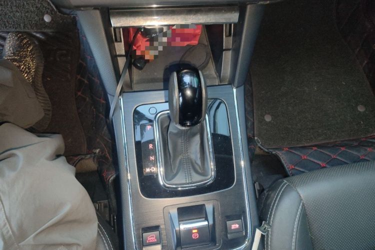Used Subaru Outback 2015 2.5i Luxury Navigation Edition Gear Lever