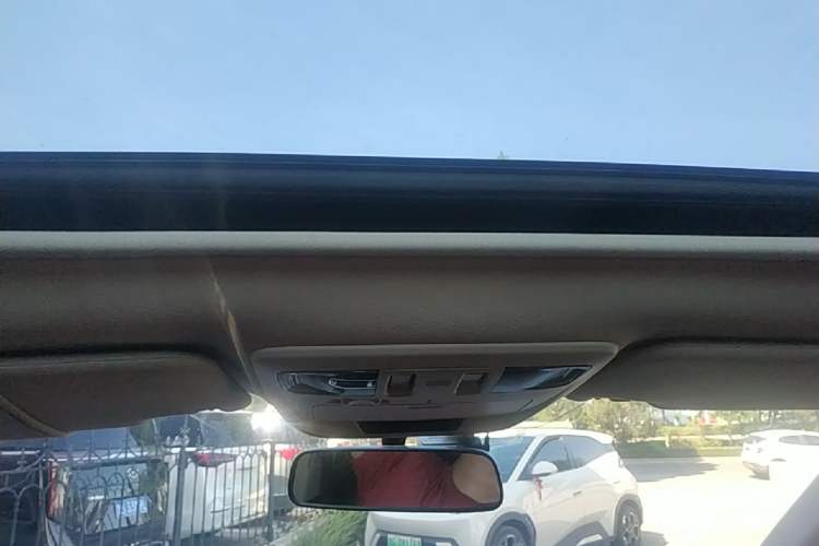 Used Subaru Outback 2015 2.5i Sport Navigation Edition Headliner