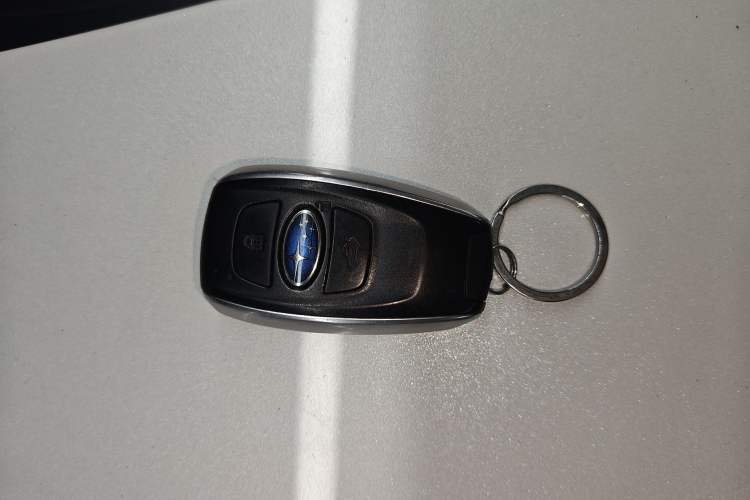Used Subaru Outback 2015 2.5i Sport Navigation Edition Interior 1