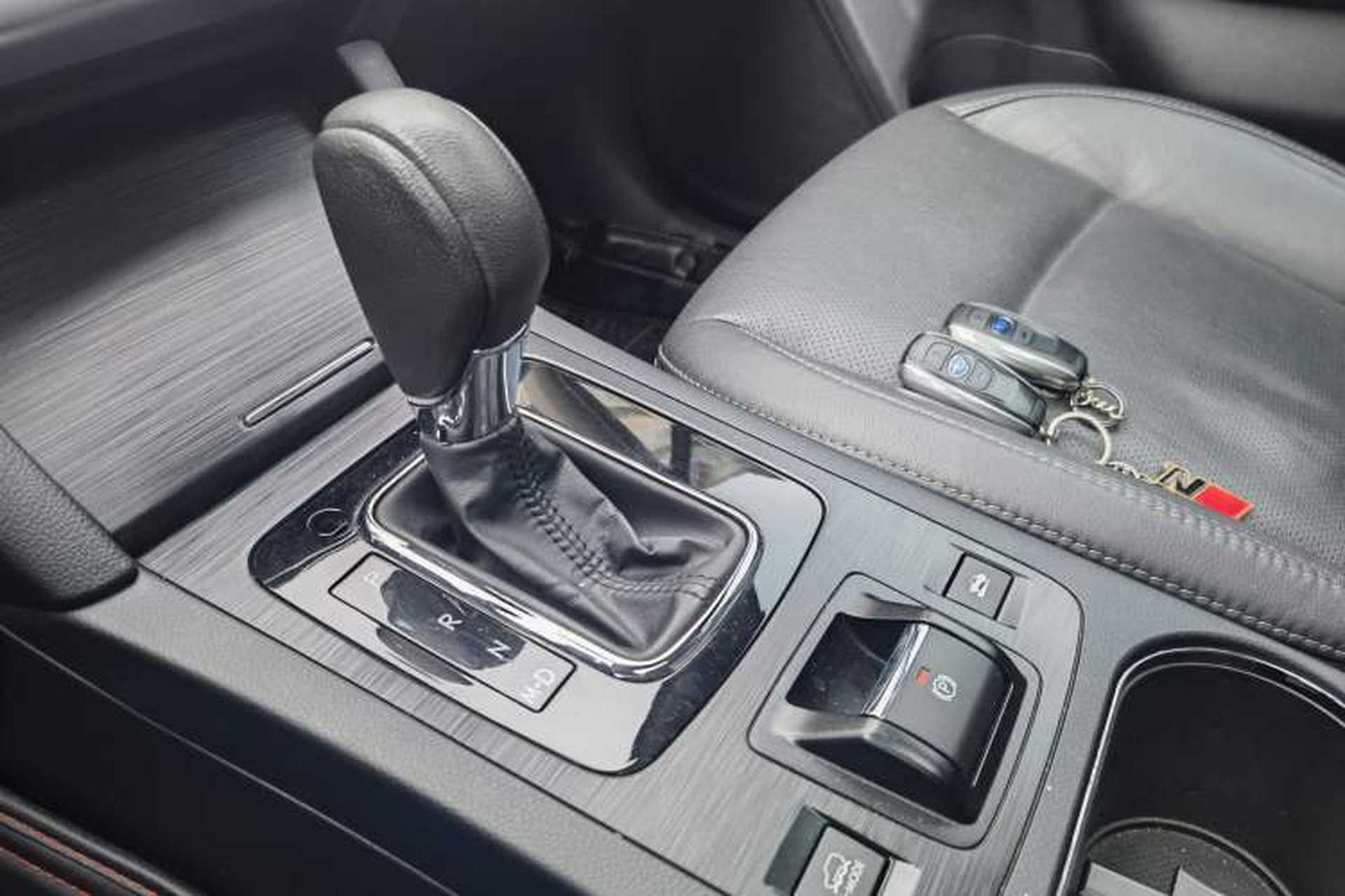 Used Subaru Outback 2015 2.5i Sport Navigation Edition Interior 5