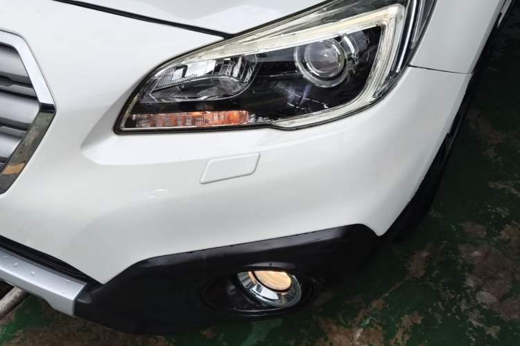 Used Subaru Outback 2015 2.5i Sport Navigation Edition Left Front Headlight