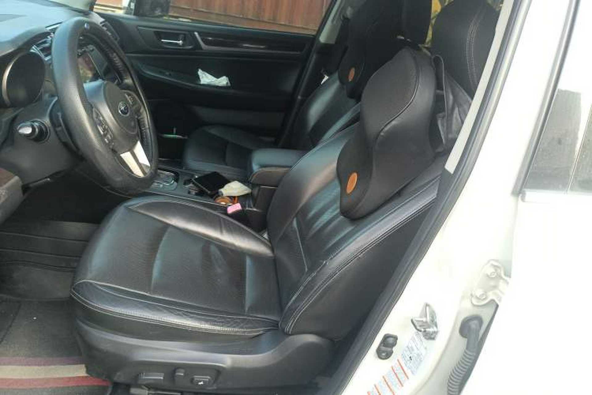 Used Subaru Outback 2015 2.5i Luxury Navigation Edition Left Front Seat