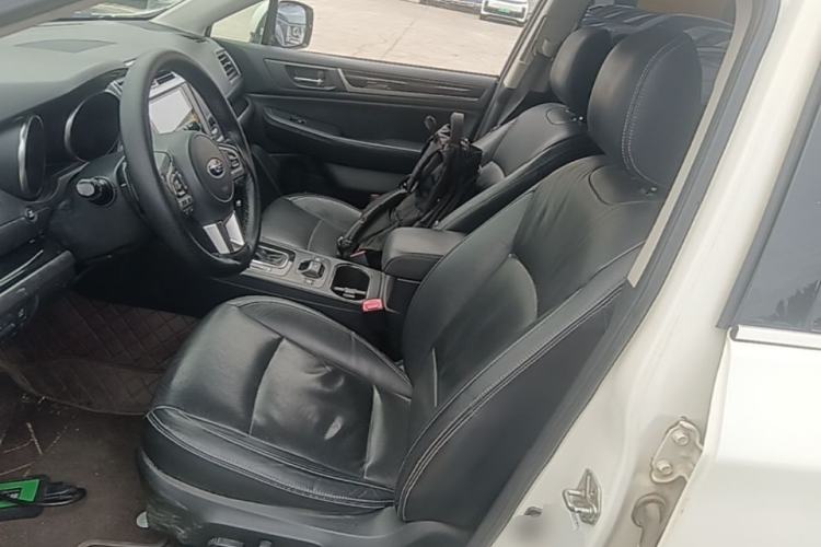 Used Subaru Outback 2015 2.5i Sport Navigation Edition Left Front Seat