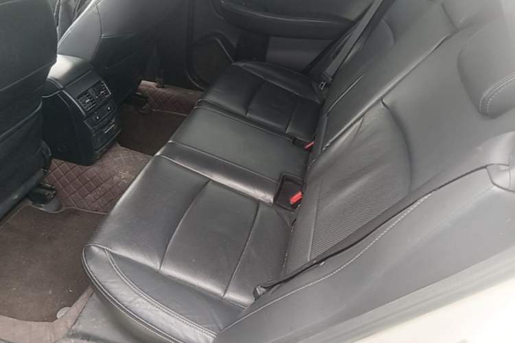 Used Subaru Outback 2015 2.5i Sport Navigation Edition Left Rear Seat