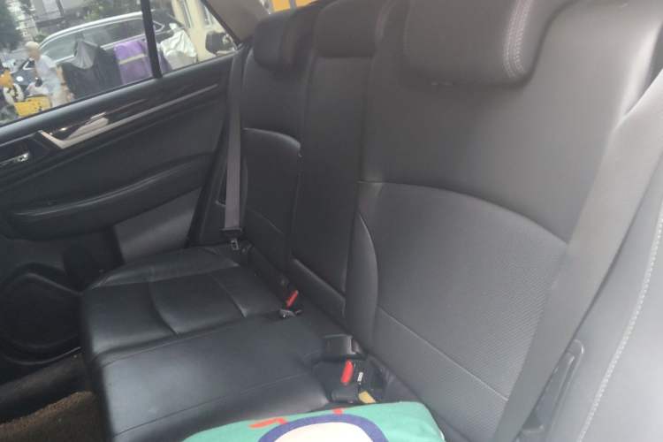 Used Subaru Outback 2015 2.5i Sport Navigation Edition Left Rear Seat