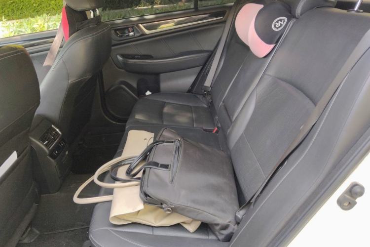 Used Subaru Outback 2015 2.5i Sport Navigation Edition Left Rear Seat