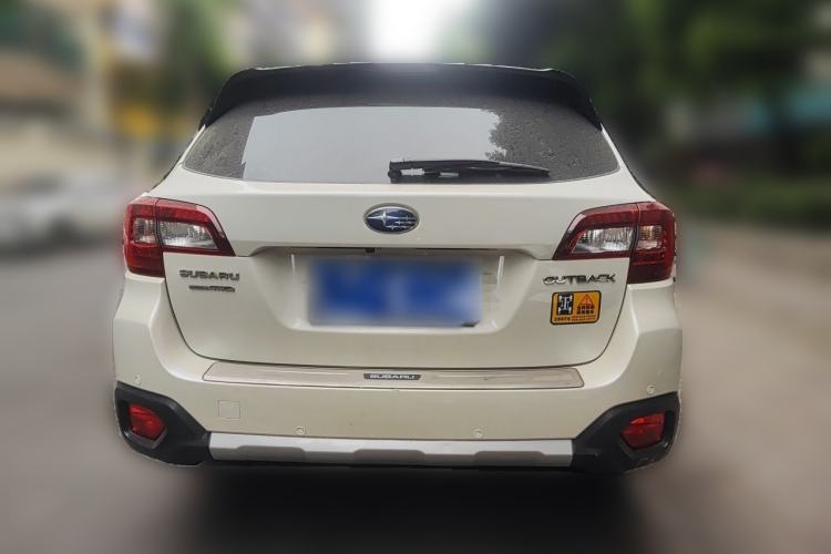 Used Subaru Outback 2015 2.5i Sport Navigation Edition Rear