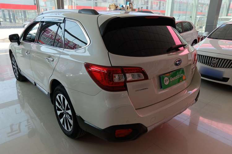 Used Subaru Outback 2015 2.5i Sport Navigation Edition Rear Left 45 Deg