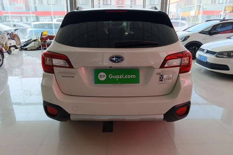 Used Subaru Outback 2015 2.5i Sport Navigation Edition Rear
