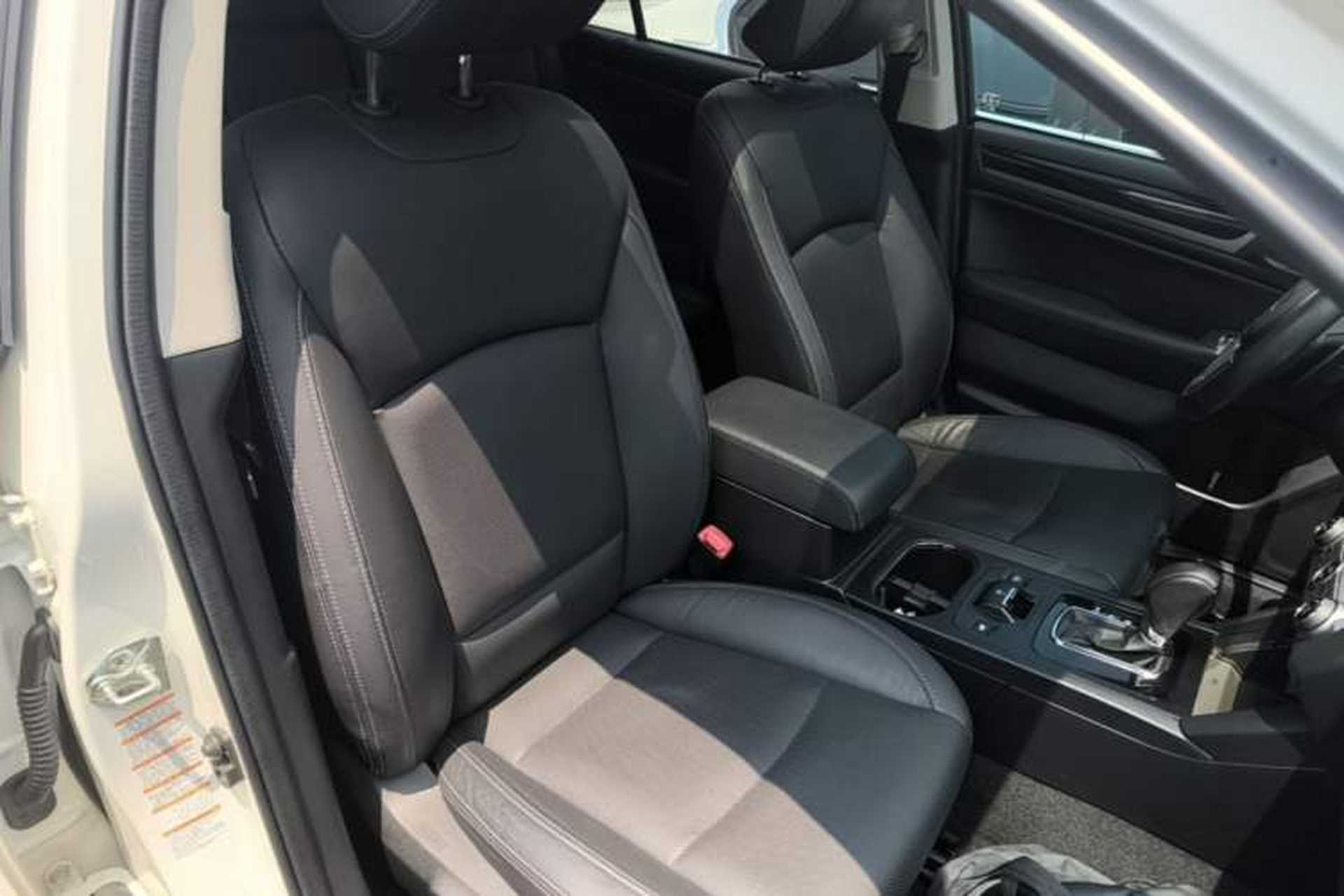 Used Subaru Outback 2015 2.5i Sport Navigation Edition Right Front Seat