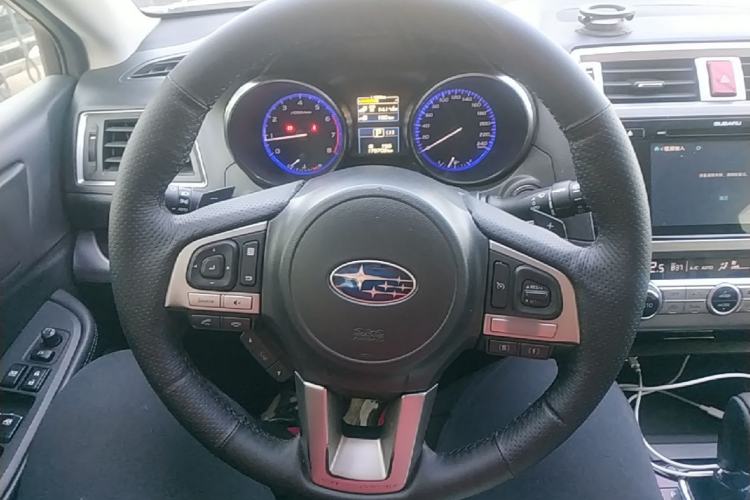 Used Subaru Outback 2015 2.5i Sport Navigation Edition Steering Wheel