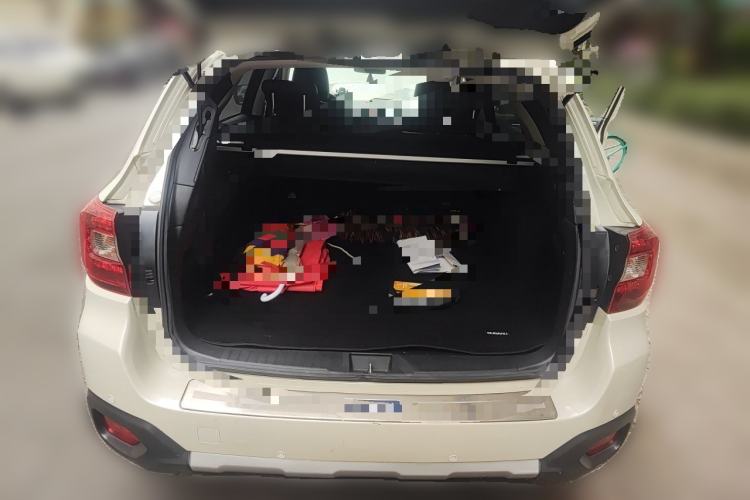 Used Subaru Outback 2015 2.5i Sport Navigation Edition Trunk