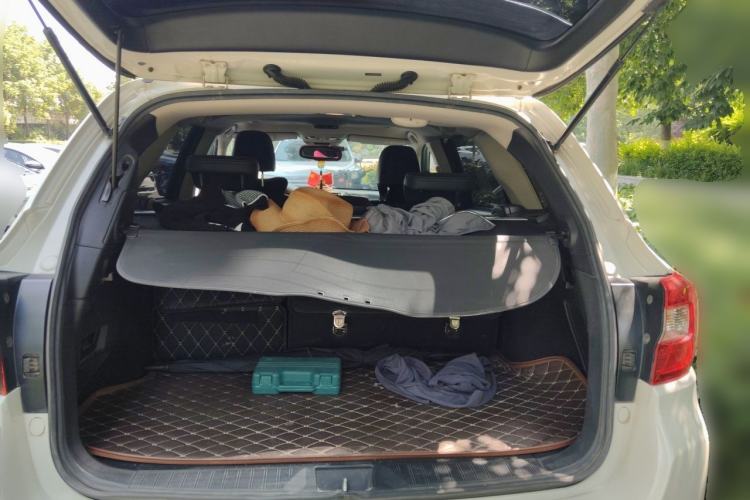 Used Subaru Outback 2015 2.5i Sport Navigation Edition Trunk
