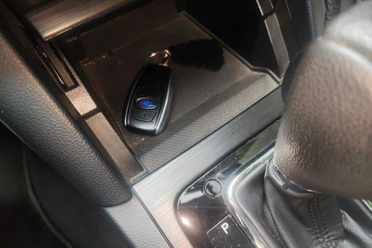 Used Subaru Outback 2015 2.5i Sport Navigation Edition Vehicle Key
