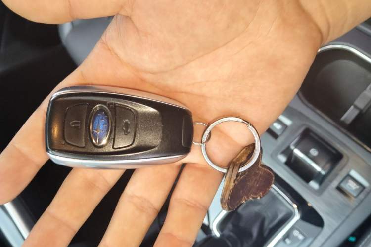 Used Subaru Outback 2015 2.5i Sport Navigation Edition Vehicle Key