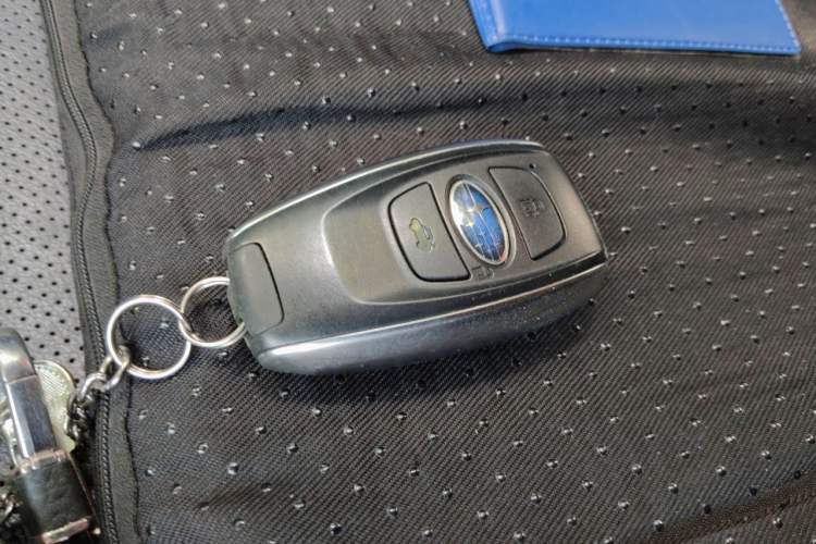 Used Subaru Outback 2015 2.5i Sport Navigation Edition Vehicle Key