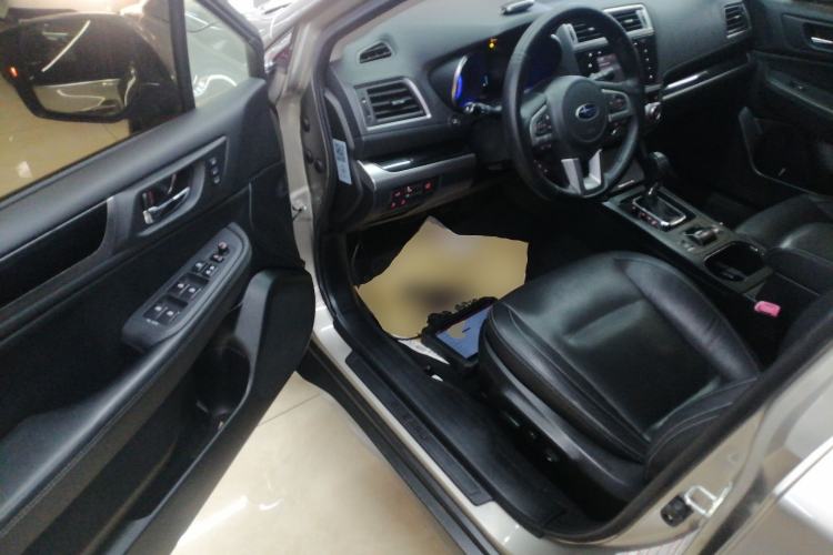 Used Subaru Outback 2015 2.5i Sport Navigation Edition Driver Seat