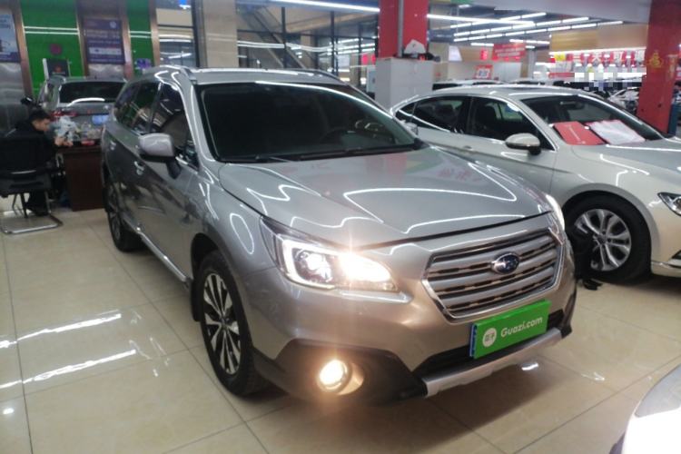 Used Subaru Outback 2015 2.5i Sport Navigation Edition Front Right 45 Deg