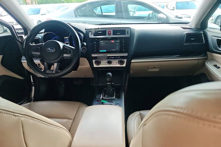 Used Subaru Outback 2015 2.5i Luxury Navigation Edition Interior 2