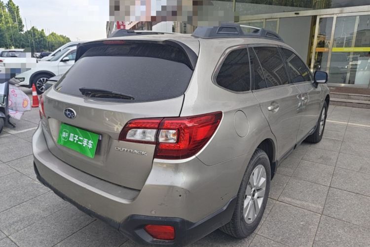 Used Subaru Outback 2015 2.5i Luxury Navigation Edition Rear Right 45 Deg