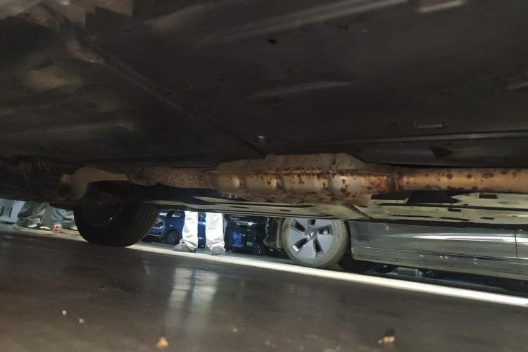 Used Subaru Outback 2016 2.5i Luxury Navigation Edition Chassis Rear Left