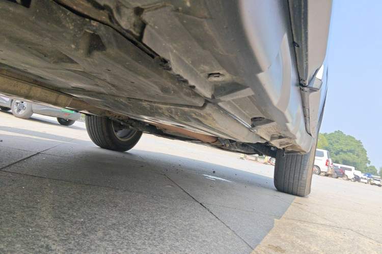 Used Subaru Outback 2016 2.5i Sport Navigation Edition Chassis Rear Right