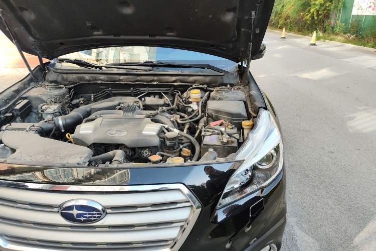 Used Subaru Outback 2016 2.5i Luxury Navigation Edition Engine Bay Left