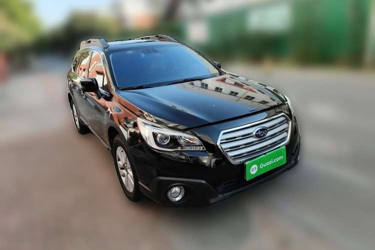 Used Subaru Outback 2016 2.5i Luxury Navigation Edition Front Right 45 Deg