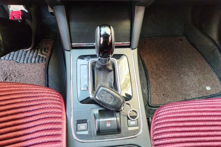 Used Subaru Outback 2016 2.5i Luxury Navigation Edition Gear Lever