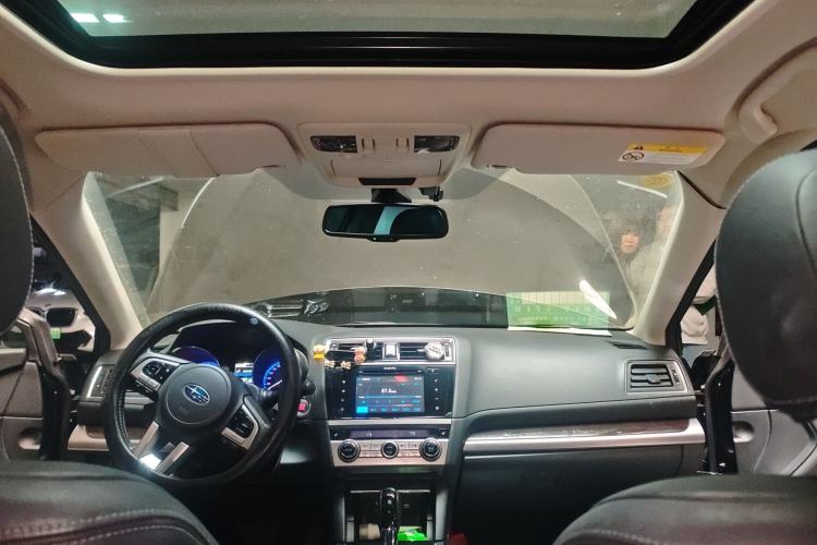 Used Subaru Outback 2016 2.5i Luxury Navigation Edition Headliner