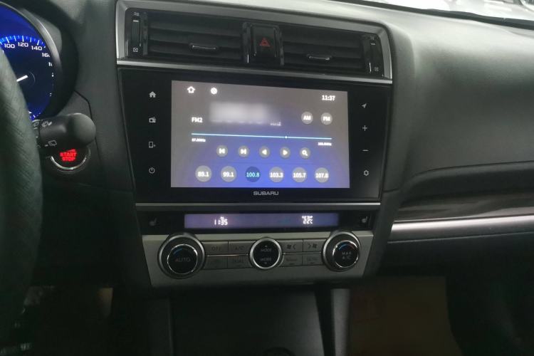 Used Subaru Outback 2016 2.5i Luxury Navigation Edition Interior 3