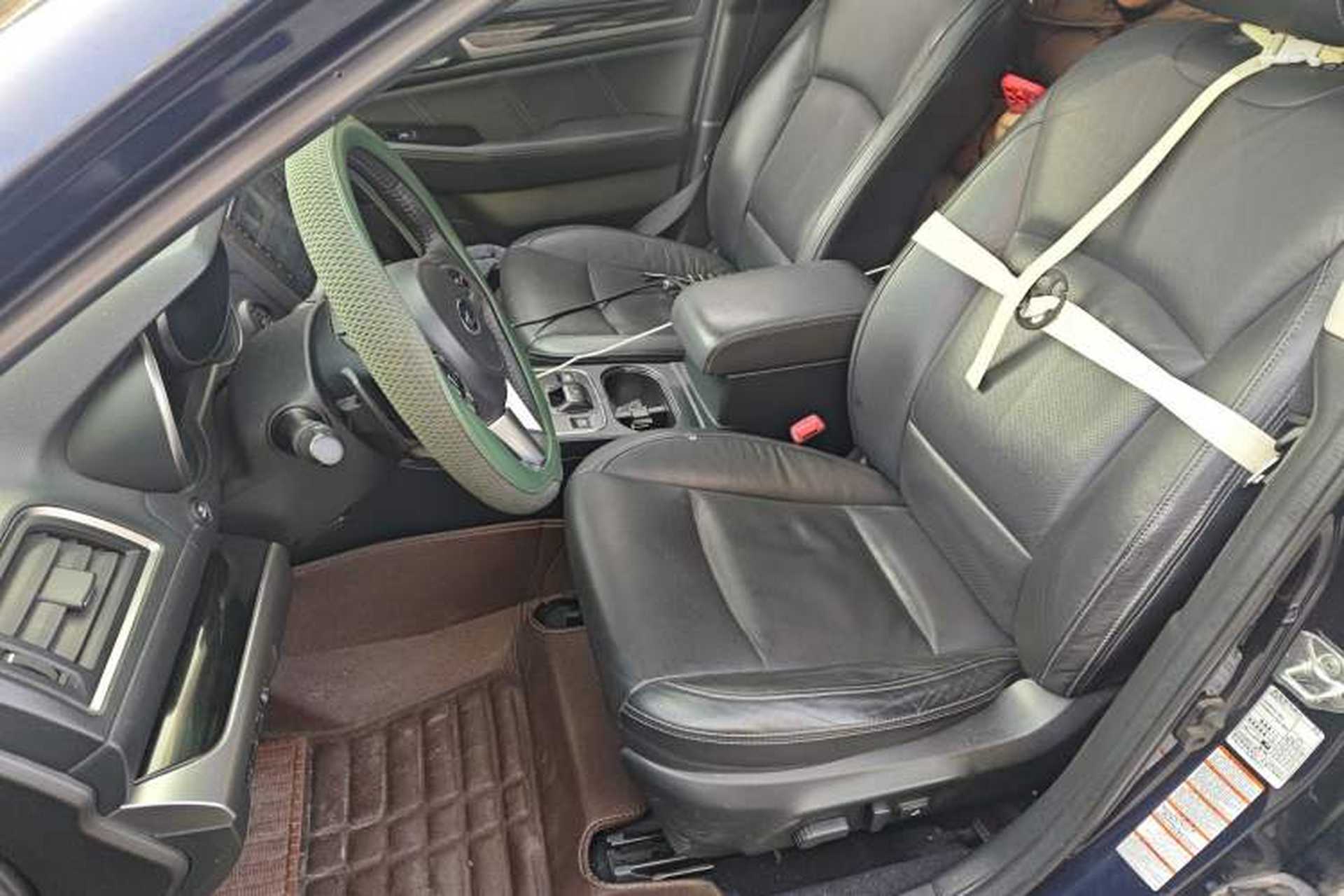 Used Subaru Outback 2016 2.5i Sport Navigation Edition Left Front Seat