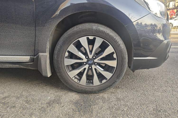 Used Subaru Outback 2016 2.5i Sport Navigation Edition Right Front Wheel Hub