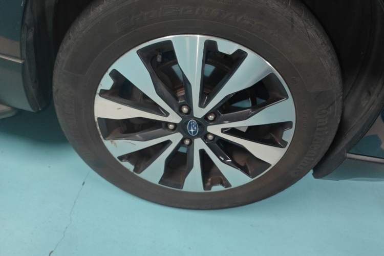 Used Subaru Outback 2016 2.5i Sport Navigation Edition Right Front Wheel Hub