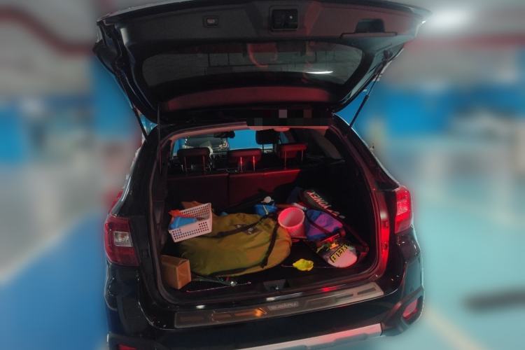 Used Subaru Outback 2016 2.5i Sport Navigation Edition Trunk