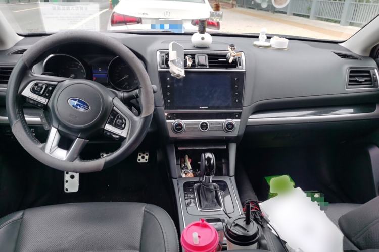 Used Subaru Outback 2016 2.5i Sport Navigation Edition Center Console