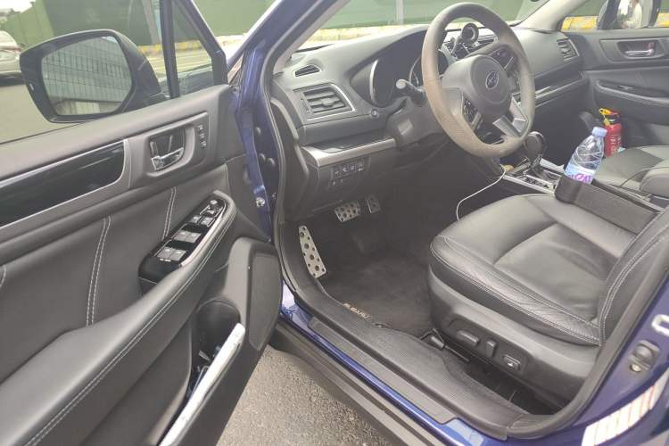 Used Subaru Outback 2016 2.5i Sport Navigation Edition Driver Seat