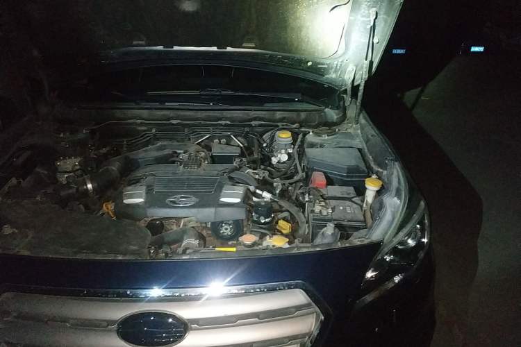 Used Subaru Outback 2016 2.5i Luxury Navigation Edition Engine Bay Left