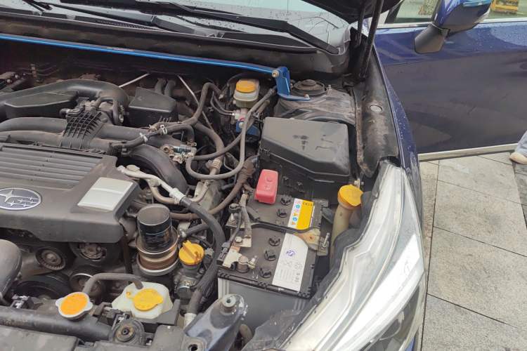 Used Subaru Outback 2016 2.5i Sport Navigation Edition Engine Bay Left