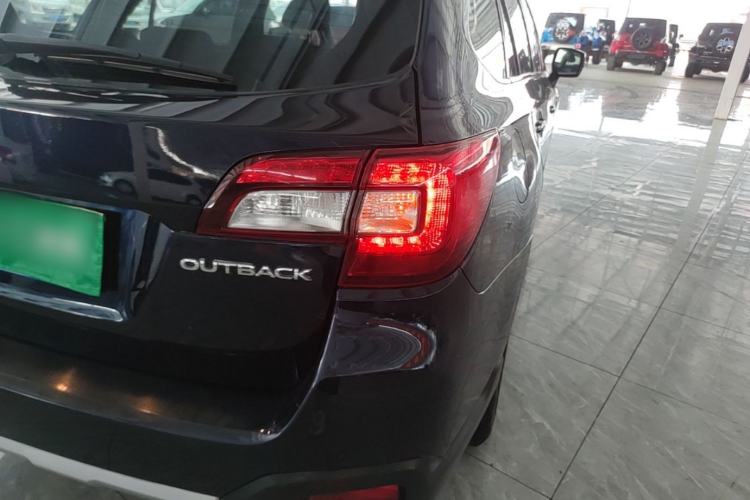 Used Subaru Outback 2016 2.5i Sport Navigation Edition Exterior 3